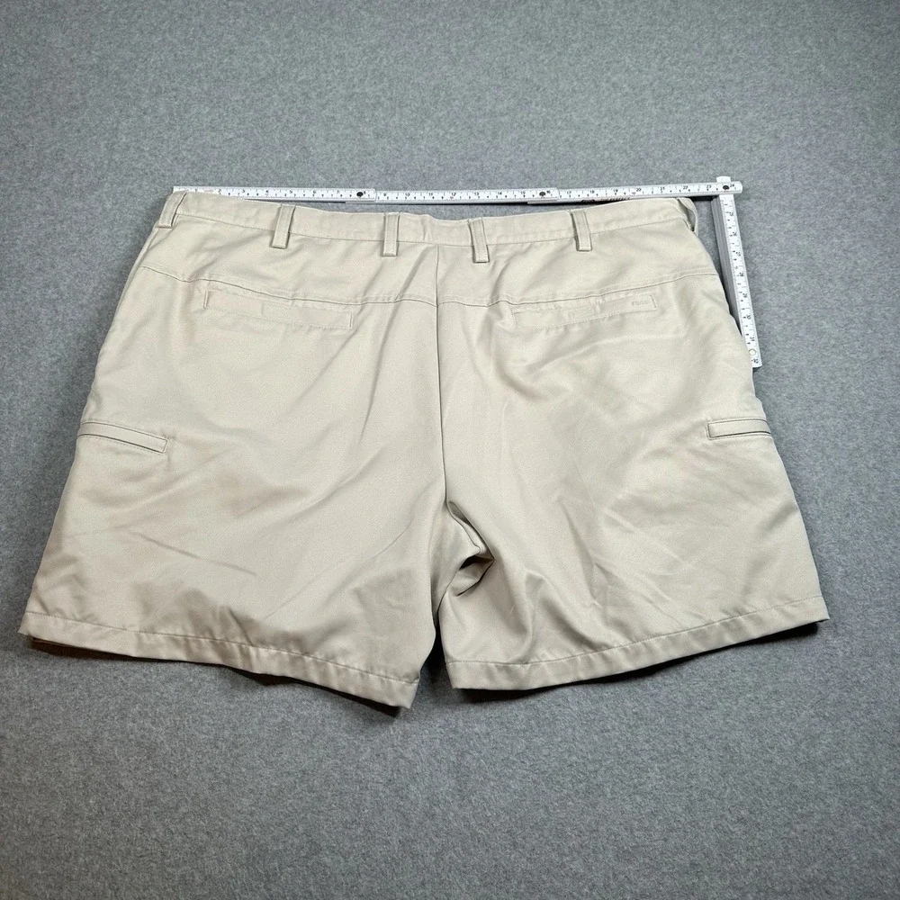 IZOD PerformX Golf Shorts Mens 44 Beige‎ Stretch Lightweight Zip Pocket